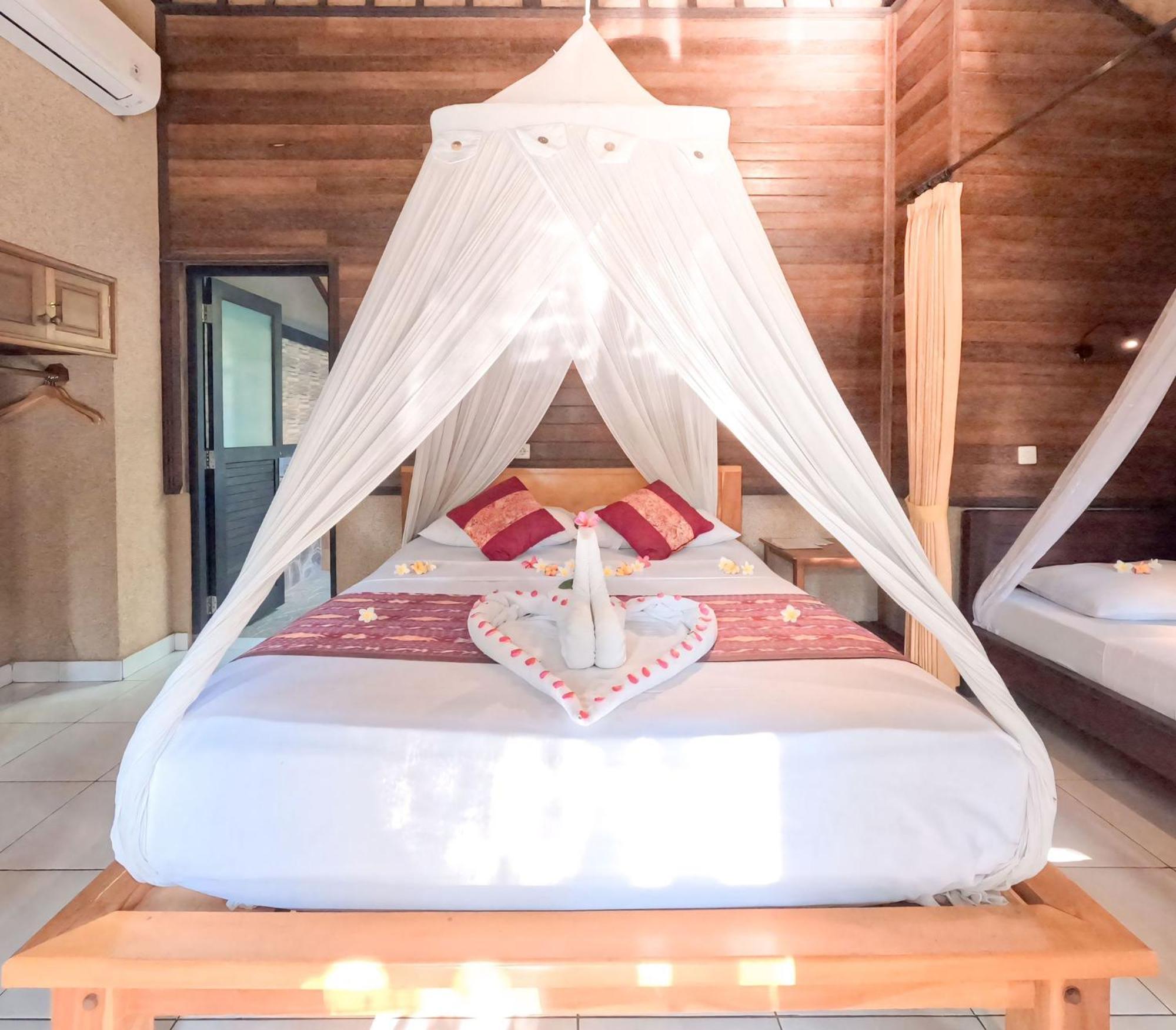 Suka Sari Cottages Pemuteran Exteriör bild